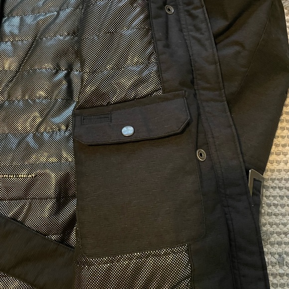 *SOLD* Columbia Carson’s Pass II winter jacket - Picture 8 of 10